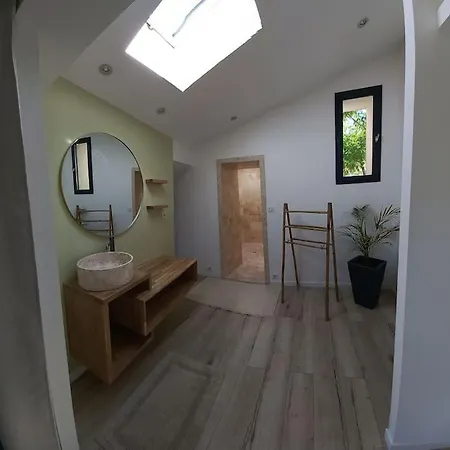 Holiday home Le Parveau, 3 Etoiles Meuble De Tourisme La Guiltiere