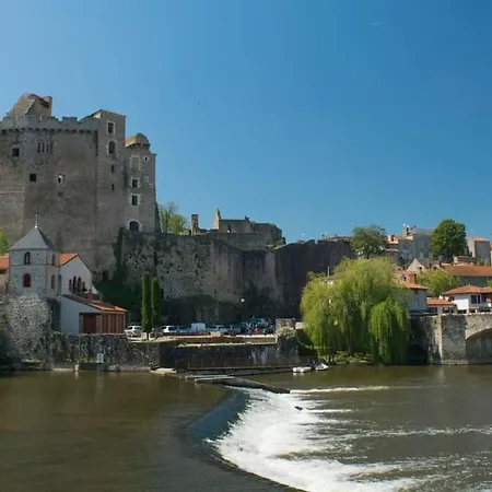 Holiday home Le Parveau, 3 Etoiles Meuble De Tourisme La Guiltiere