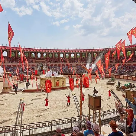 Дом отдыха Le Parveau, 3 Etoiles Meuble De Tourisme *