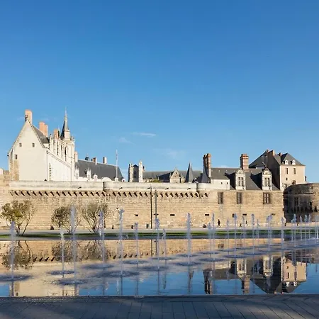 Le Parveau, 3 Etoiles Meuble De Tourisme Tatil Evi La Guiltiere