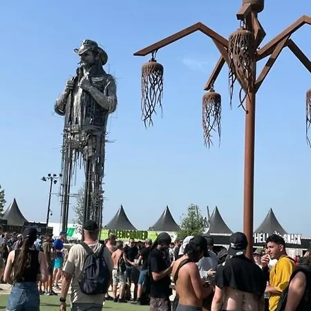 Le Parveau, 3 Etoiles Meuble De Tourisme Дом отдыха La Guiltiere