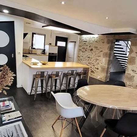 Le Parveau, 3 Etoiles Meuble De Tourisme Дом отдыха La Guiltiere